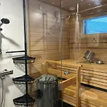 Pitkaekuusen Helmi Feriehus Äkäslompolo