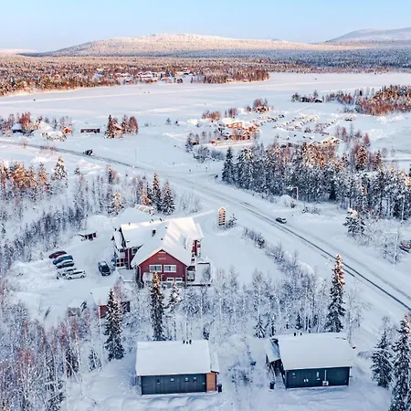 Pitkaekuusen Helmi Nyaraló Äkäslompolo