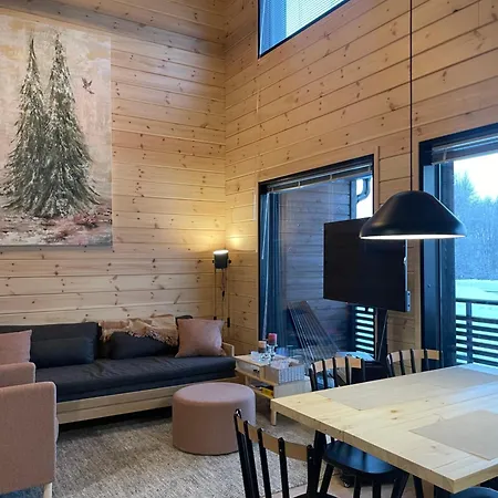 Holiday home Pitkaekuusen Helmi *