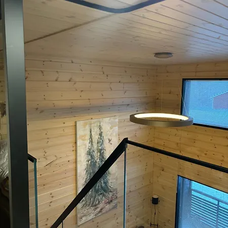 Prázdninový dům Pitkaekuusen Helmi Äkäslompolo