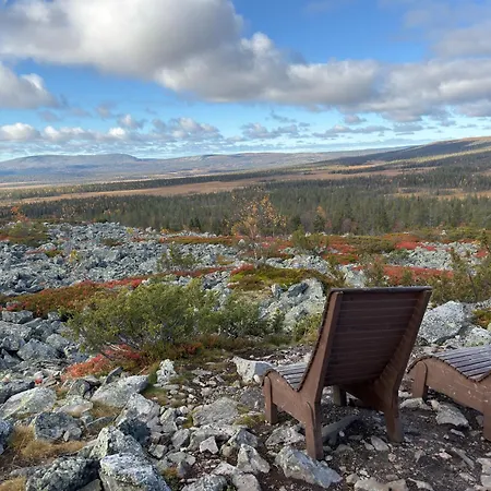 Holiday home Pitkaekuusen Helmi
