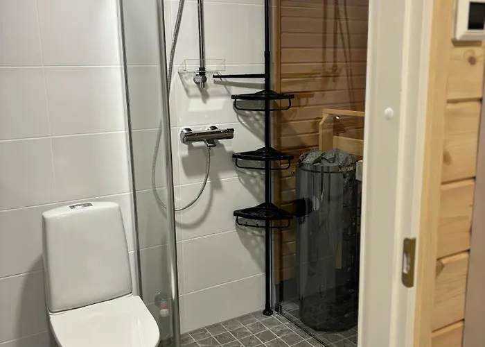 Pitkaekuusen Helmi *