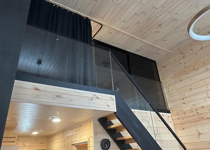 Pitkaekuusen Helmi *